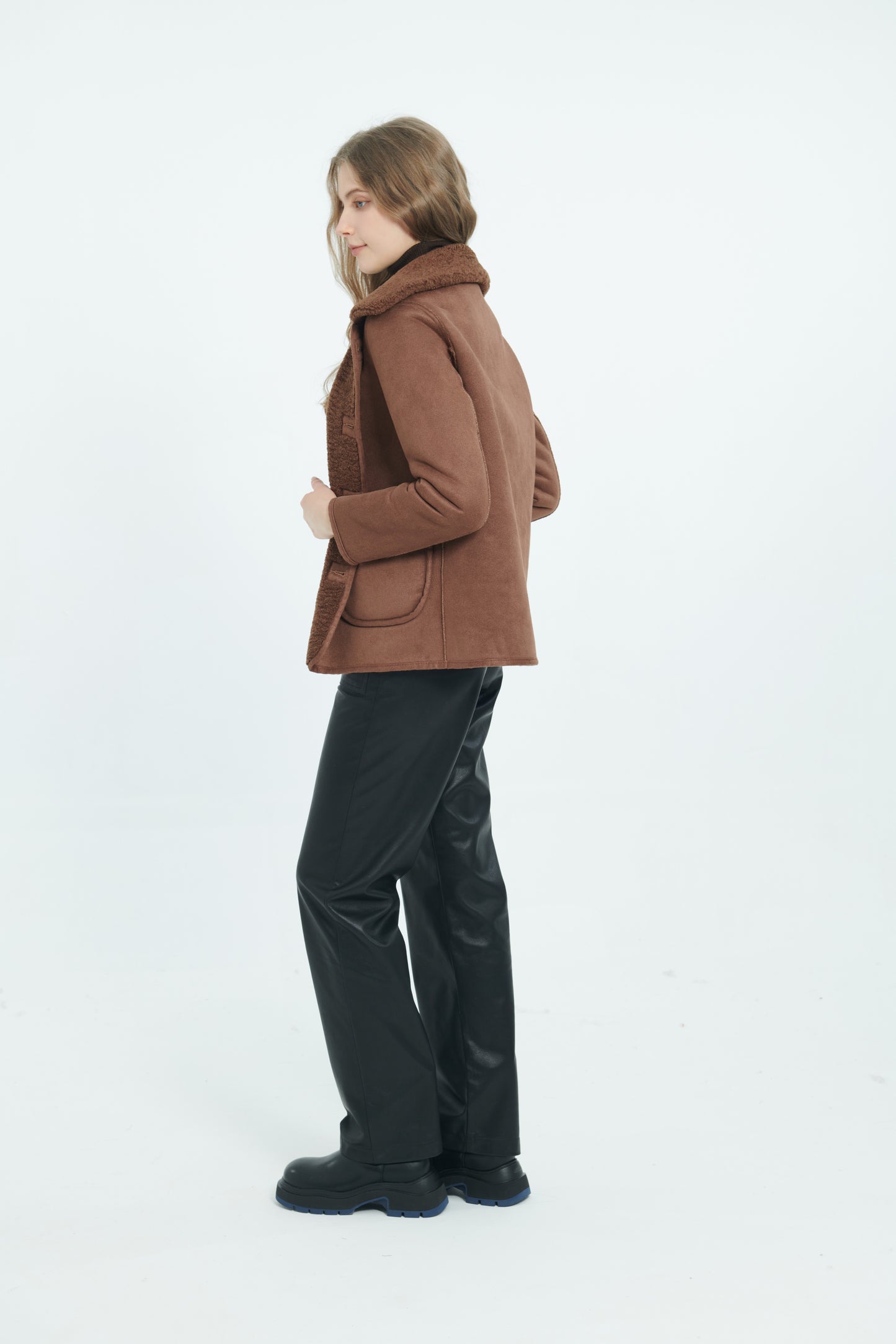 A042 - Manteau réversible sherpa Choco