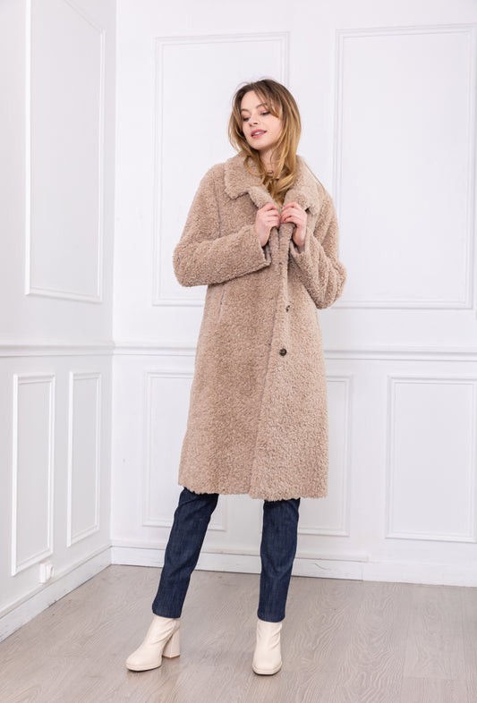 A059 - Long manteau réversible en fausse fourrure Beige